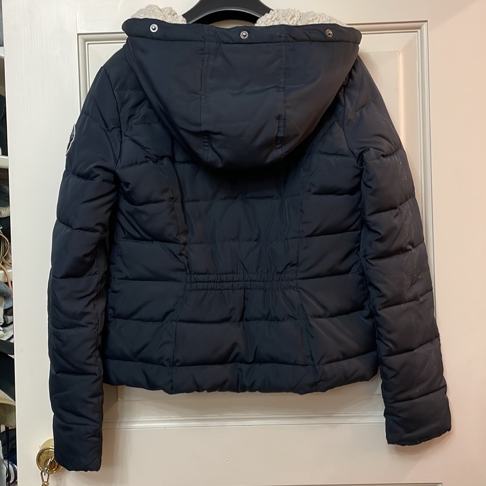 abercrombie kids Navy Puffer Jacket with Toggle Closures - Picture 6 of 9